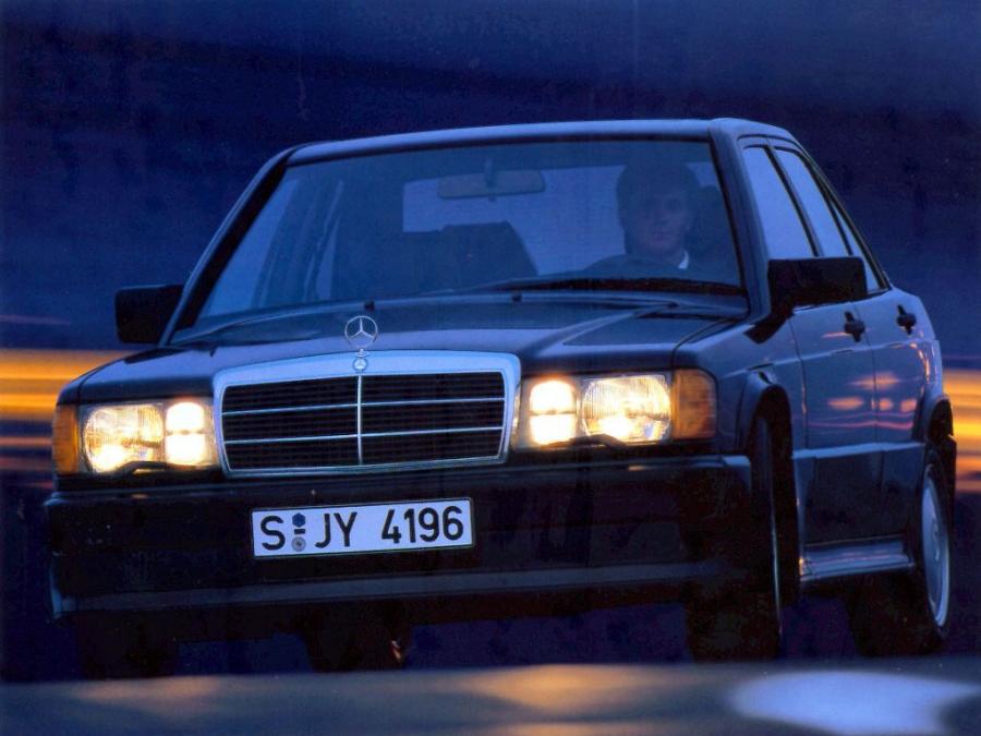  Mercedes-Benz 190 E 2.5-16 (W201) 1988 года  (WW) (фото 7 из 10)